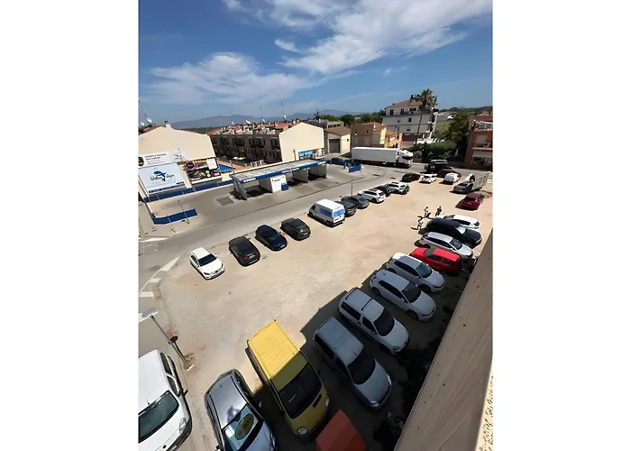 Raquel Aparthotel 3*